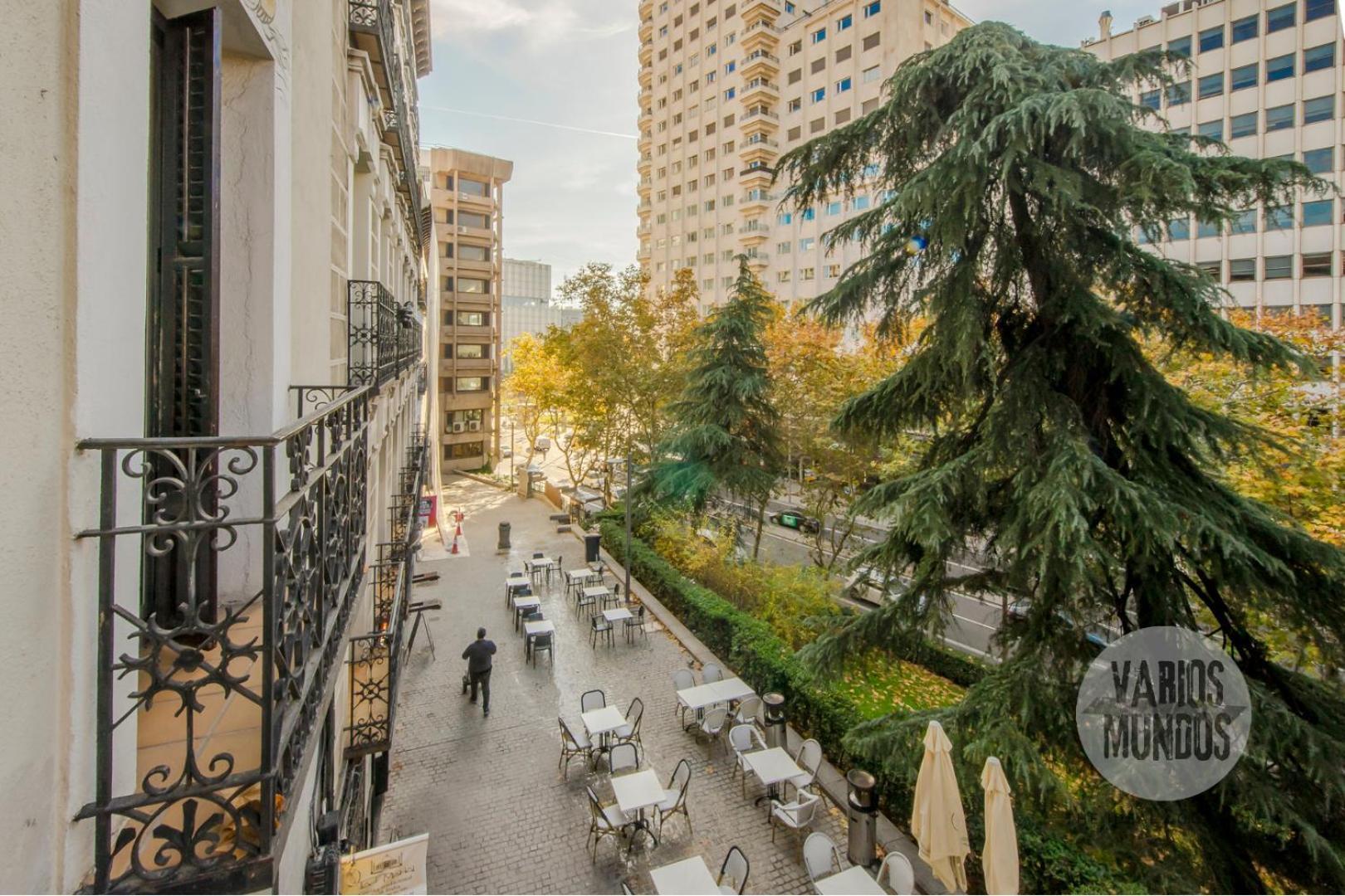 Vistas Panoramicas Para 5 En Duque De Osuna 8 Madrid Kültér fotó